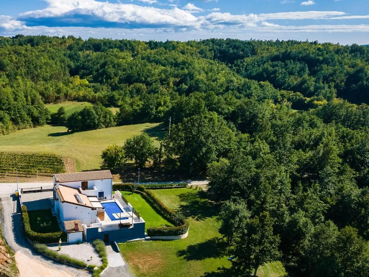 Holiday Home Villa Mala Halu Gračišće 0*,