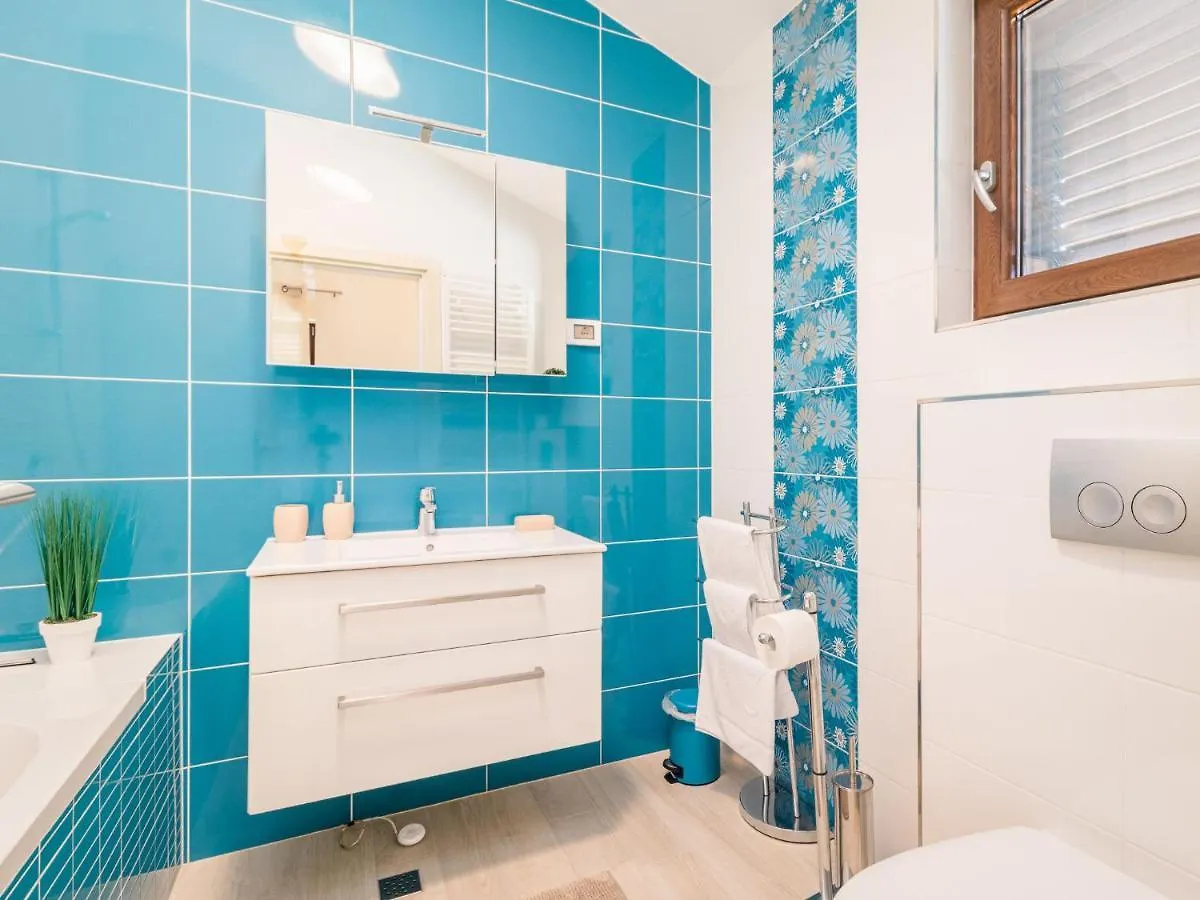 Holiday Home Villa Mala Halu By Interhome Gracisce